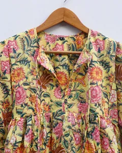 Vestido Mini Casual de Verano para Mujer, Estilo Boho, Amarillo, de Algodón, con Estampado Floral a Mano, Cuello con Lazos, Manga Abullonada, Corte Holgado - Product Image 4
