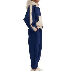 Offre Spéciale : Survêtements Personnalisables pour Femmes – Ensemble 2 Pièces Respirant 100 % Coton Uni pour Sport, Entraînement et Jogging - Product Image 4