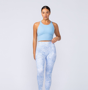 Débardeur tricoté respirant personnalisé pour femme avec logo frontal, style sportif pour le yoga - Product Image 2