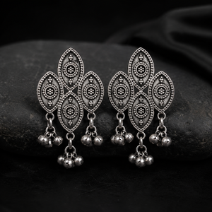 Boucles d'oreilles pendantes vintage tibétaines en acier inoxydable argenté, style bohème antique plaqué argent pour femme, commande en gros - Product Image 5