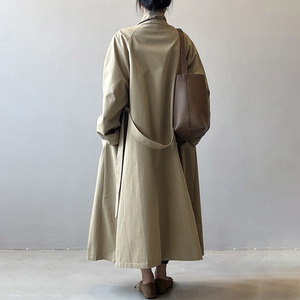Blouson long beige coupe bomber, col rabattu, manches longues, coupe-vent, élégant, en polyester, pour femme, motif crânes, double épaisseur, idéal pour l'automne - Product Image 2