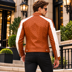 Chaqueta de cuero con tachuelas para hombre, estilo motero, con mangas con paneles blancos y bolsillos con cremallera, prenda exterior de moda. - Product Image 2