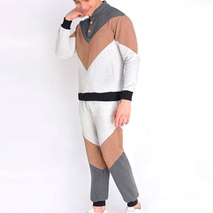 Conjunto Deportivo de Dos Piezas para Hombre, Corte Ajustado, Nueva Moda 2026, Ropa Deportiva Masculina, Color Sólido, Alta Calidad, Fabricante OEM - Product Image 4