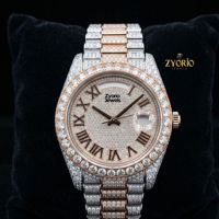 Montre en quartz plaqué or rose avec cadran en verre et aiguilles, bracelet en acier inoxydable, cadran rond, affichage de la date, style hip-hop de luxe