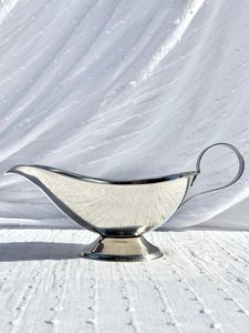Salsera de Acero Inoxidable Vintage – Hecho en Hong Kong - Product Image 6