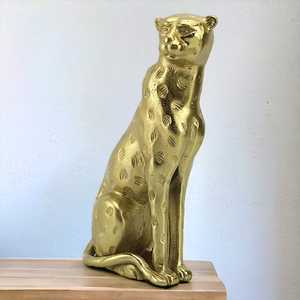 30.5cm H X 10cm W X 17cm L Golden Leopard Figurine Aluminum Handmade Eco-Friendly Modern Sculpture Tabletop Decor for Living - Product Image 6