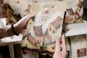 Café Instantáneo Liofilizado Amargo con Crema de Frutas, Sabores a Chocolate y Nueces - Robusta 3 en 1 con Leche y Azúcar OEM/ODM - Product Image 3