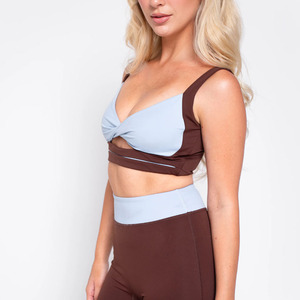MILIENZ Soutien-gorge de sport et short de yoga pour femme, bleu marine, à bretelles convertibles, taille mi-haute, torsadé, maintien léger, sans couture, respirant - Product Image 2