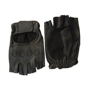 Driving <b>gloves</b> with improved fit and grip support better handling and control allowing <b>drivers</b> to maintain consistent steering - Product Image 1