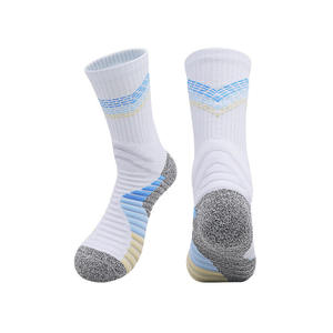 Chaussettes de sport épaisses en spandex blancs WARPRO INDUSTRY, respirantes et tricotées pour le basketball - Product Image 3