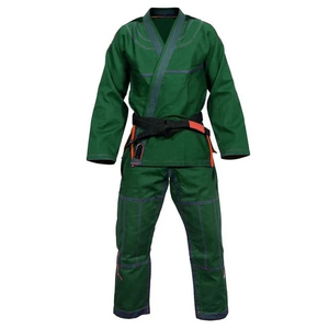 Kimono de karaté de haute qualité pour la compétition en arts martiaux, la pratique et les programmes de coaching d'autodéfense - Product Image 3