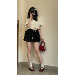 Ensemble jupe décontractée pour femme de qualité supérieure, motif floral, mini jupe trapèze, 100 % coton, nouveau design, service OEM, fabricant fournisseur Vietnamien - Product Image 2