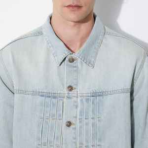เสื้อแจ็คเก็ตยีนส์ฤดูหนาวสำหรับผู้ชาย Apparelzest รุ่น AZ-MDJ-029 ผลิตจากผ้าฝ้าย 100% เป็นมิตรต่อสิ่งแวดล้อม ระบายอากาศได้ดี แห้งเร็ว สไตล์สตรีทแวร์ รับทำโลโก้ตามสั่ง OEM - Product Image 3