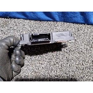 กล่อง ECU และโมดูลคอมพิวเตอร์มือสอง ซีรีส์ 5 รุ่น 9500081 - Product Image 3