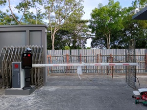 Barrière de passage à grande vitesse à moteur sans balais DC 6 Sec, contrôle d'accès fiable avec panneau de commande, fournisseur en Malaisie pour les solutions de sécurité - Product Image 5