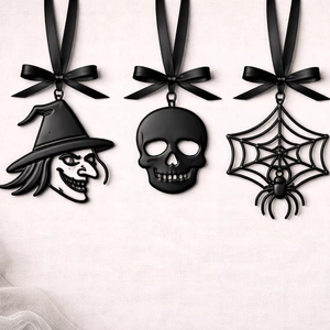 Iron Halloween Black Round Modern Hanging Ornament with 1 Color Silk Screen Printing - Product Image 1