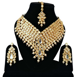 Women's Trendy Alloy Party Wear Engagement Anniversary Wedding Choker Earrings Set Copper 18K Gold Plated Zircon Jewelry - Product Image 1