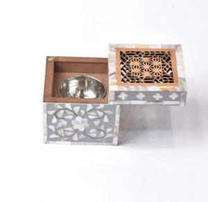 Quemador de incienso Mabkhar personalizado con incrustaciones de nácar, diseño de celosía árabe, incrustaciones de Sadaf de alta calidad, Bakhoor religioso, MDF con incrustaciones de nácar para todas las estaciones - Product Image 6