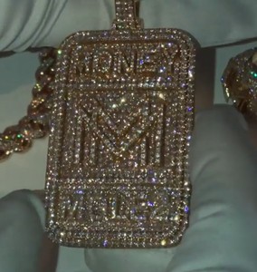 Pendentif Collier Hiphop Iced Out Moissanite Diamant Baguette Lettre Personnalisée Bijoux Prénom Personnalisé - Product Image 1