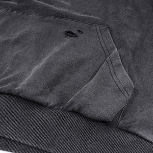 เสื้อฮู้ดดี้โอเวอร์ไซส์ผ้าฟลีซคอตตอน 100% สำหรับผู้ชาย ปักลายปะแบบดิสเทรส พร้อมสกรีนพิมพ์  รับทำโลโก้ OEM ตามสั่ง - Product Image 4