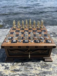 Jeu d'échecs Staunton en métal de qualité supérieure, finition laiton et cuivre antique, plateau en bois pliable, jeu de stratégie, jeu d'échecs de qualité tournoi - Product Image 2