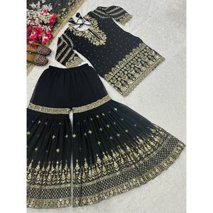 Haut de fête en mousseline de soie de créateur avec pantalon Sharara Plazzo et dupatta, look élégant - Product Image 3