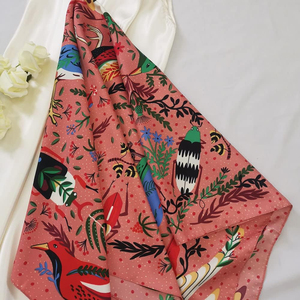 Nouveautés : Châles carrés en soie imprimés de motifs floraux avec logo personnalisé, 52x52cm, 100% soie, double face, antibactériens, légers, pour femmes - Product Image 3