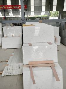 Marbre blanc cristallin vietnamien de qualité supérieure avec finition polie pour comptoirs de cuisine et plans de toilette de salle de bain - Product Image 3