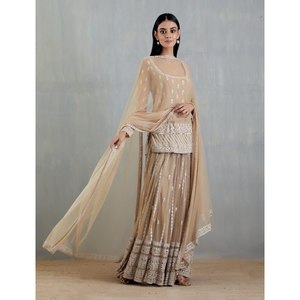 Hermoso Conjunto Ligero de Top, Pantalón y Dupatta Estilo Indio/Pakistaní para Fiesta, Elegante y con Estilo - Product Image 4