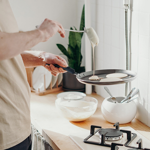 Strong Aluminium Non Stick <b>Tawa</b> With Induction Compatible Base And Long Lasting Non Stick Coating - Product Image 6