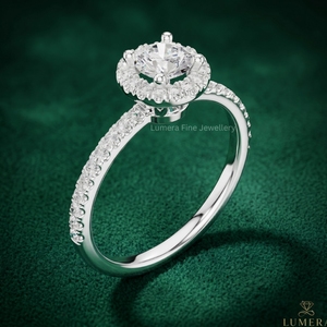 Anillo de Compromiso de Oro Blanco de 9K, 10K, 14K y 18K con Corte Brillante Redondo y Halo, Anillo de Boda con Micro Pavé de Diamantes para Mujer, Certificado IGI - Product Image 4