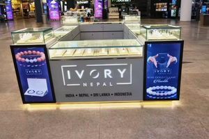 Premium Jewelry Kiosk Interior Design Luxury Mall Display Glass Counters LED <b>Lighting</b> Custom Cabinets UAE KSA Qatar - Product Image 5