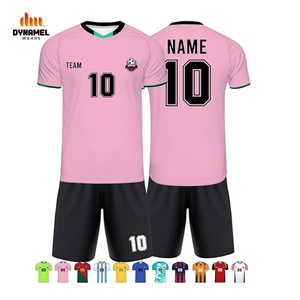 Ensemble de maillots de football personnalisés DYNAMEL WEARS, col en V, manches courtes, séchage rapide, uniforme de football rose pour hommes - Product Image 1