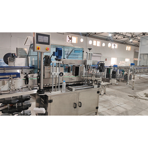 เครื่องติดฉลาก BOPP อัตโนมัติแบบไฟฟ้า ประสิทธิภาพสูง ความเร็วสูงสุด 250BPM เป็นมิตรกับสิ่งแวดล้อม สำหรับน้ำ - Product Image 1