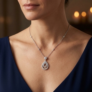 Collier pendentif en or blanc massif 10K avec double halo de diamants en forme de poire, diamant de laboratoire, pendentif en forme de grappe de fleurs, chaîne de station - Product Image 2