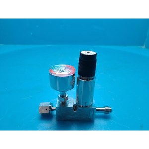 Ensemble régulateur de pression de cadre Lam Research 2300v2, 6 pièces, d'occasion, comme indiqué, pièces d'équipement semi-conducteur Legacy - Product Image 2