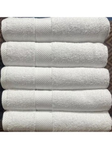 Serviettes de bain absorbantes et douces en coton 100% sur mesure ODM OEM pour hôtels et complexes hôteliers - Product Image 4