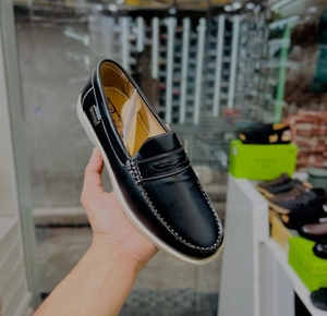 Elegant Men's Loafers Premium comfort Lightweight Design Stylish Look Durable Eco-friendly Anti-slip Fashion Trend Everyday Wear - Product Image 1