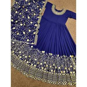 Hermoso vestido musulmán tradicional y Dupatta con borde de encaje de trabajo de secuencia bordada - Product Image 5