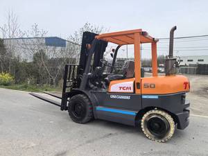 Montacargas TCM Usado de 5 Toneladas, Buen Precio, Componentes Principales Probados en Fábrica: Caja de Cambios, Bomba, Motor, Rodamientos, para Minería, Construcción y Puertos - Product Image 4