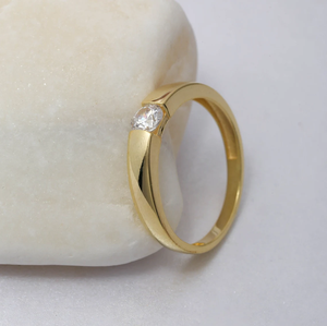 Anillo Solitario Moderno con Bisel Inspirado en un Bisel de Reloj, Corte Brillante, para Uso Diario, con Diamante Cultivado en Laboratorio, Banda Minimalista Chapada en Oro de 10k/14k/18k - Product Image 4
