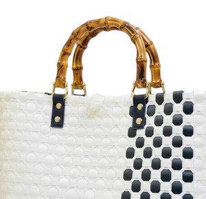 Fournisseur en gros – Sacs et sacs à main artisanaux à bas prix en matière plastique synthétique pour femmes – Idéal pour les trajets quotidiens - Product Image 3