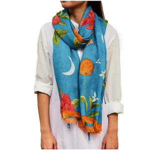 Écharpe de luxe pour femme, douce et légère, châle élégant imprimé, idéal pour toutes les saisons, emballage cadeau prêt à l'emploi, design personnalisé - Product Image 4