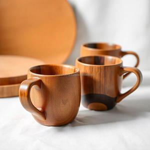 Tasse en bois écologique fabriquée à la main Impression personnalisée Poignée classique pour fête Conception naturelle Thé Boissons chaudes - Product Image 5