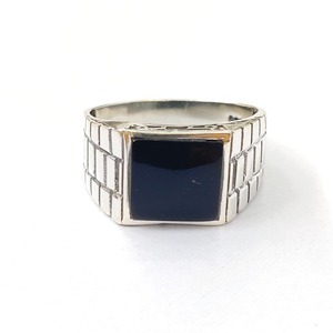 <b>Black</b> Onyx <b>Mens</b> Fine <b>Ring</b> 5.6 Grams Weight - Product Image 1
