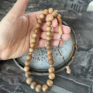 Chapelet de prière islamique en bois perlé fait main pour le Dhikr quotidien, accessoire de culte religieux musulman - Product Image 1