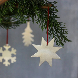 ดาวโลหะตกแต่งต้นคริสต์มาสแบบสร้างสรรค์ ดาวประดับต้นไม้และเกล็ดหิมะ ของตกแต่งบ้านสำหรับงานปาร์ตี้คริสต์มาส ราคาขายส่ง - Product Image 3