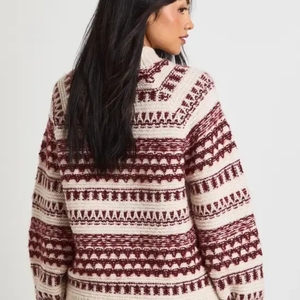 Suéteres Personalizados al por Mayor, Estilo Europeo y Americano, Color Sólido, Cuello Alto, Manga Larga, Ropa Casual para Mujer - Product Image 2