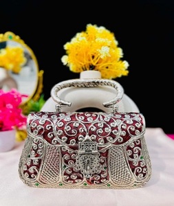 Gold-Plated Brass Metal Beaded Customized Shape <b>Clutch</b> Bag Handmade Purse for Women Wedding by F S International - Product Image 6