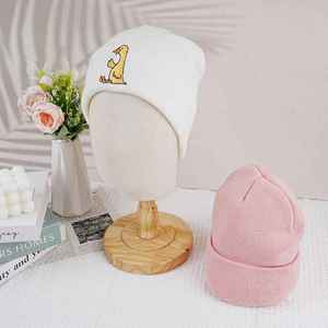 Bonnet tricoté de haute qualité pour hommes et femmes, style décontracté, avec logo animal brodé amusant, modèle L01, fabriqué au Vietnam, chaud pour l'hiver, vente en gros - Product Image 5